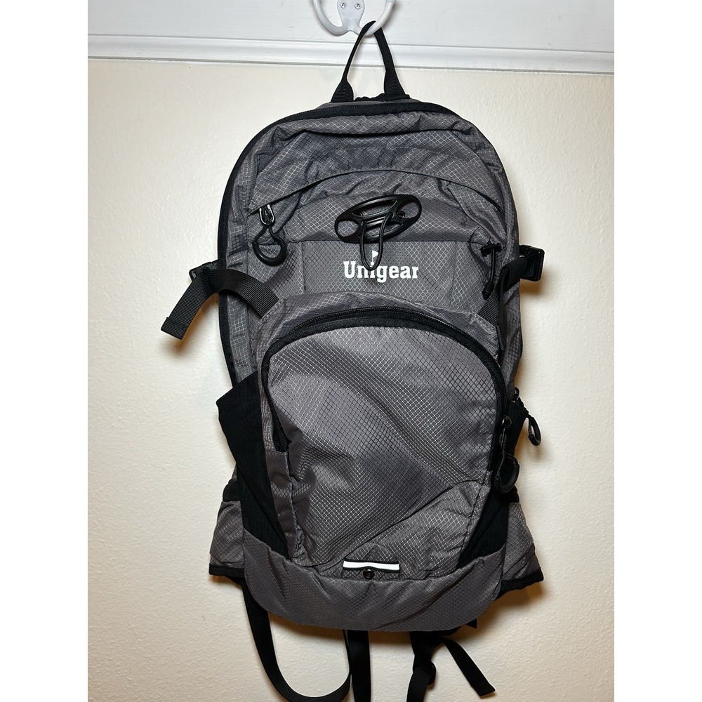 Unigear Unisex Adult's Adjustable Hydration Pack Backpack‎ Black One Size 2L